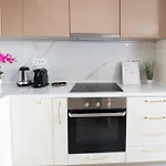 Uranus Luxury Studio Apartment