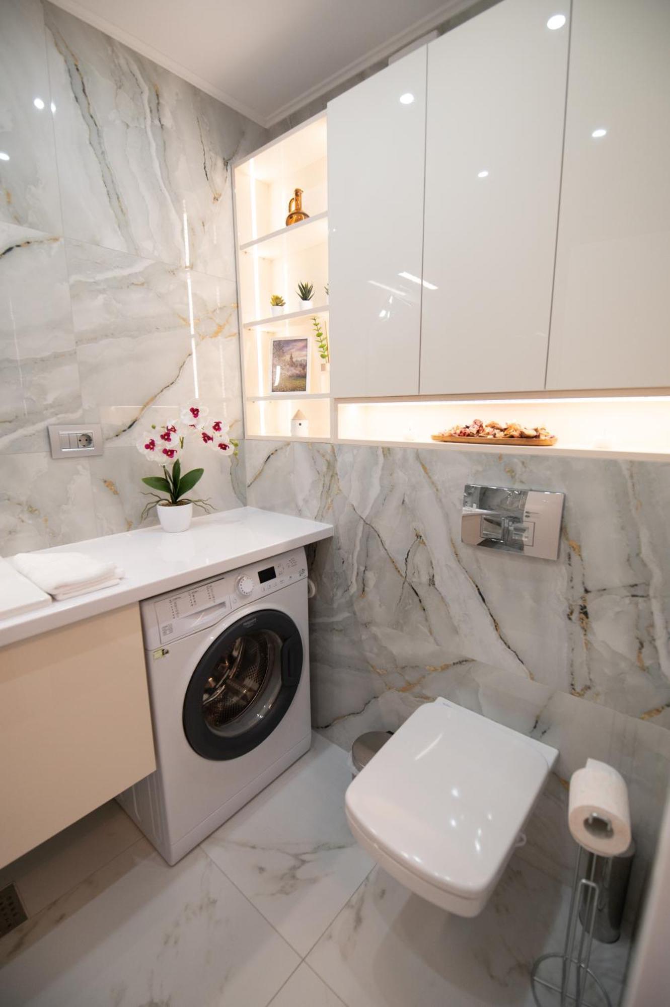 Uranus Luxury Apartment